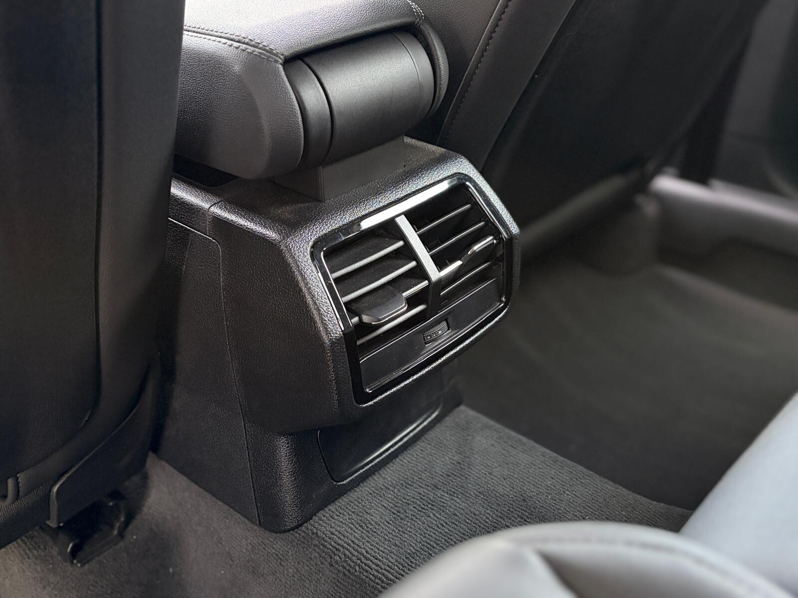 Audi Q3 Sportback - zdjęcie 17
