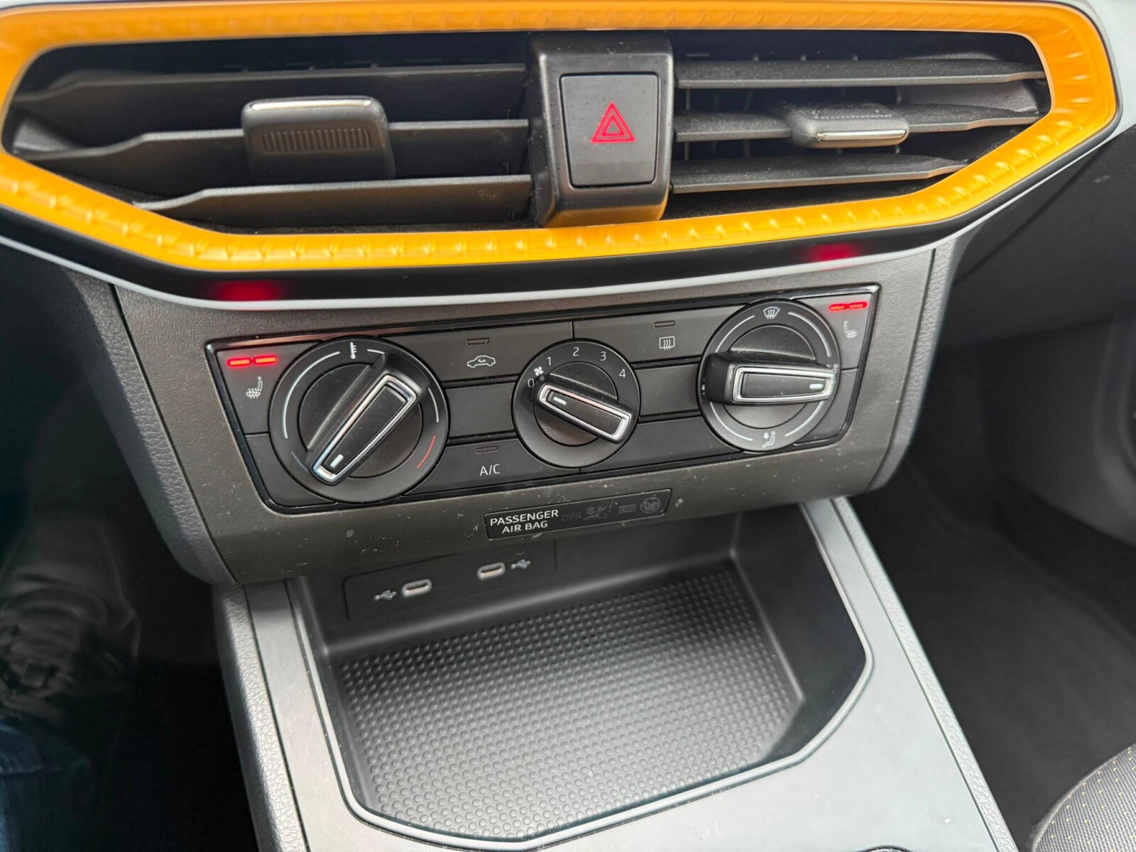 Seat Ibiza - zdjęcie 27