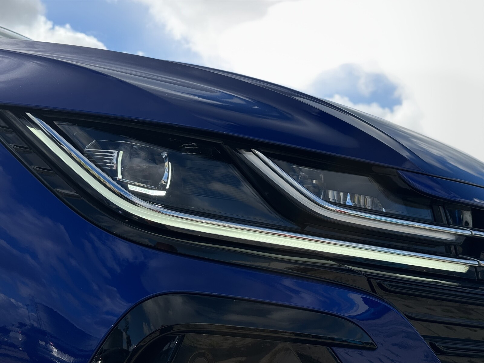 Volkswagen Arteon Shooting Brake - zdjęcie 33