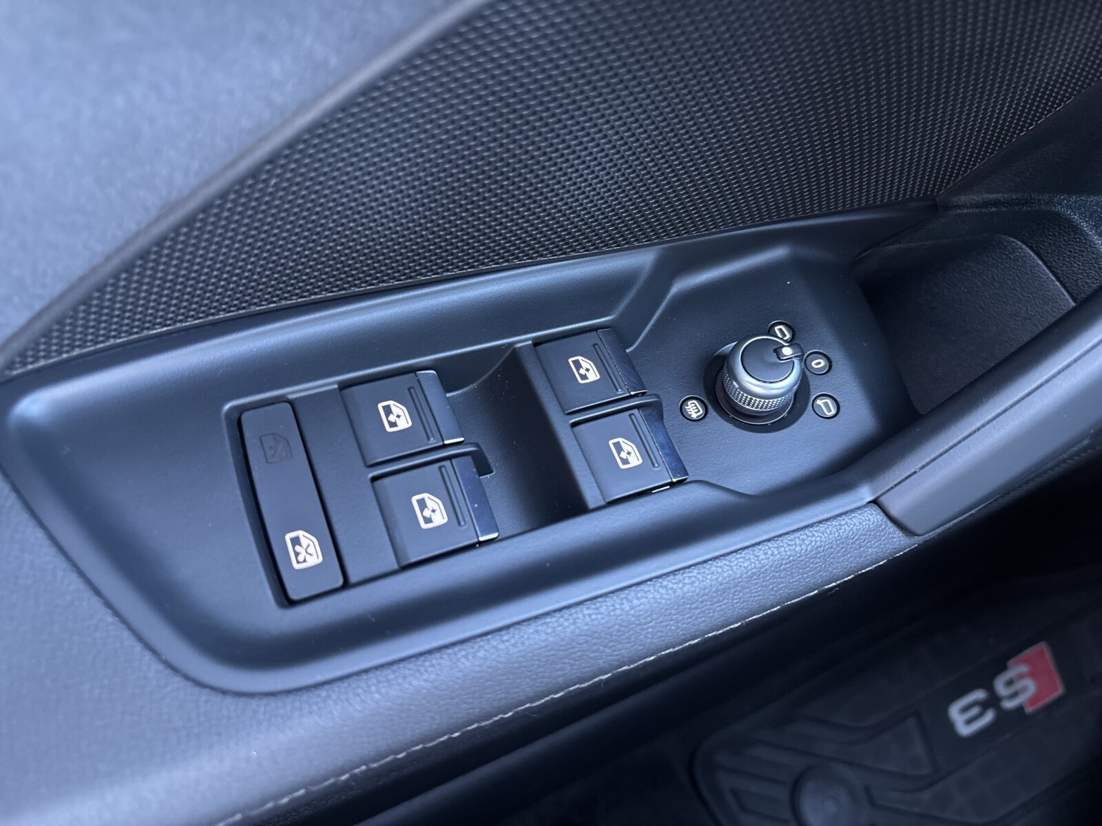 Audi S3 Sportback - zdjęcie 21