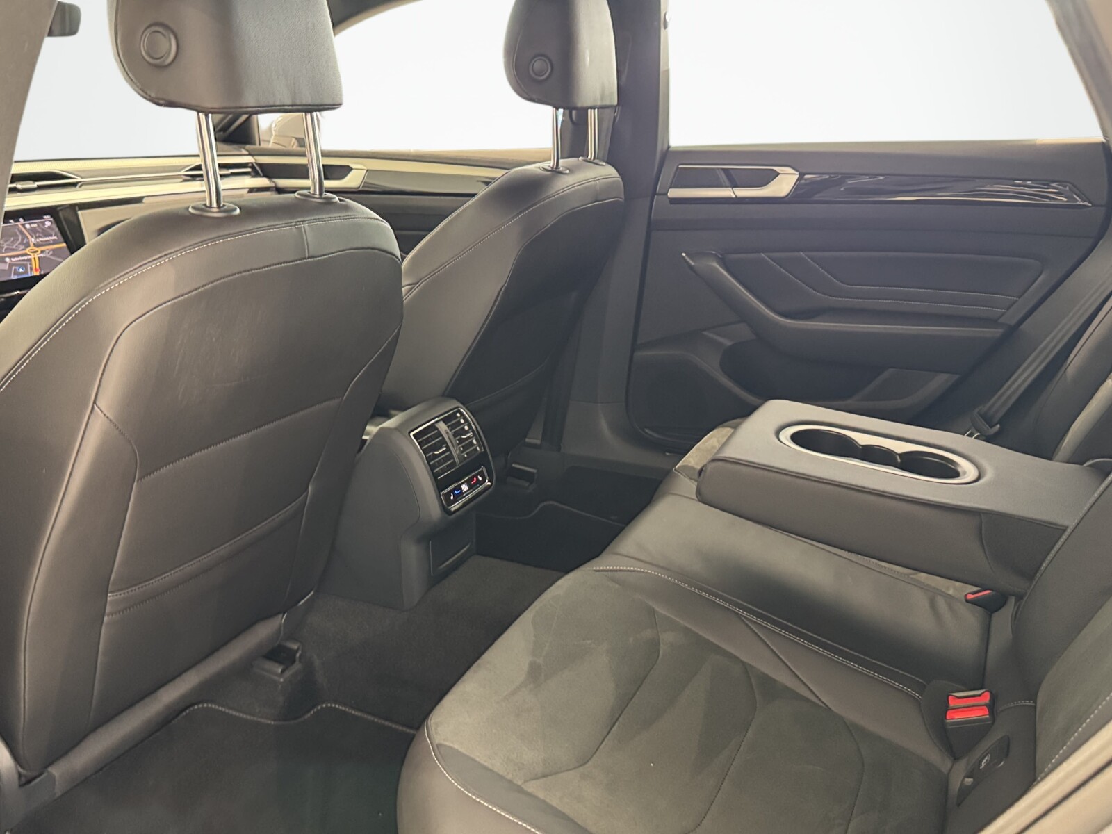 Volkswagen Arteon Shooting Brake - zdjęcie 15