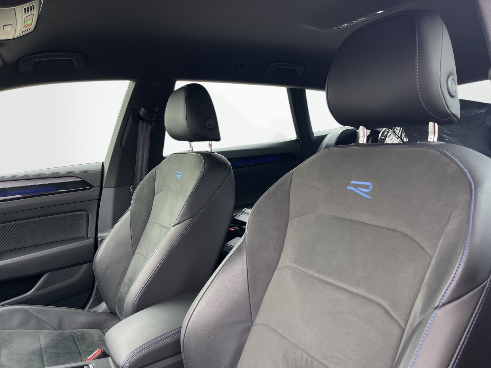 Volkswagen Arteon Shooting Brake - zdjęcie 12