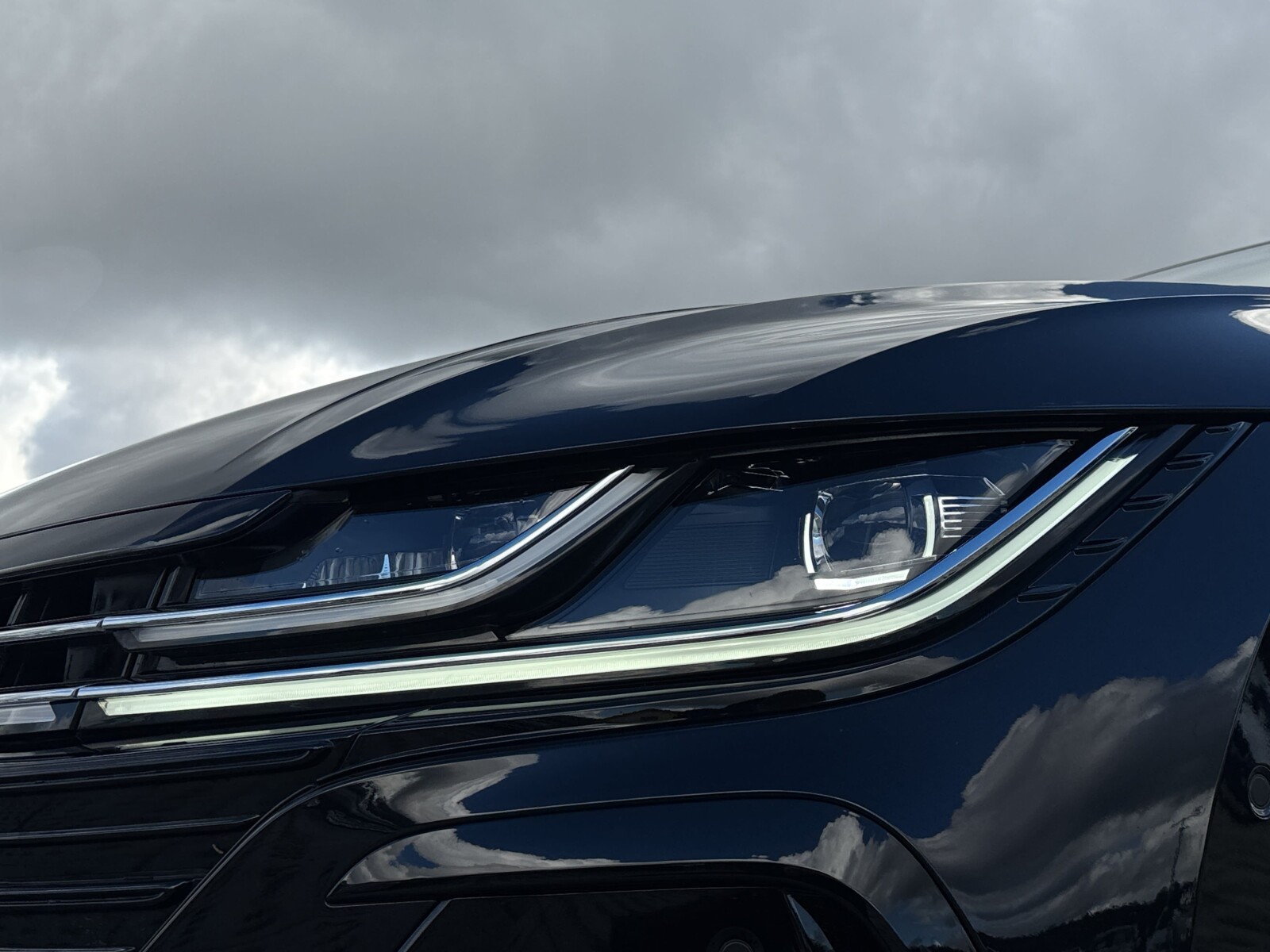 Volkswagen Arteon Shooting Brake - zdjęcie 36