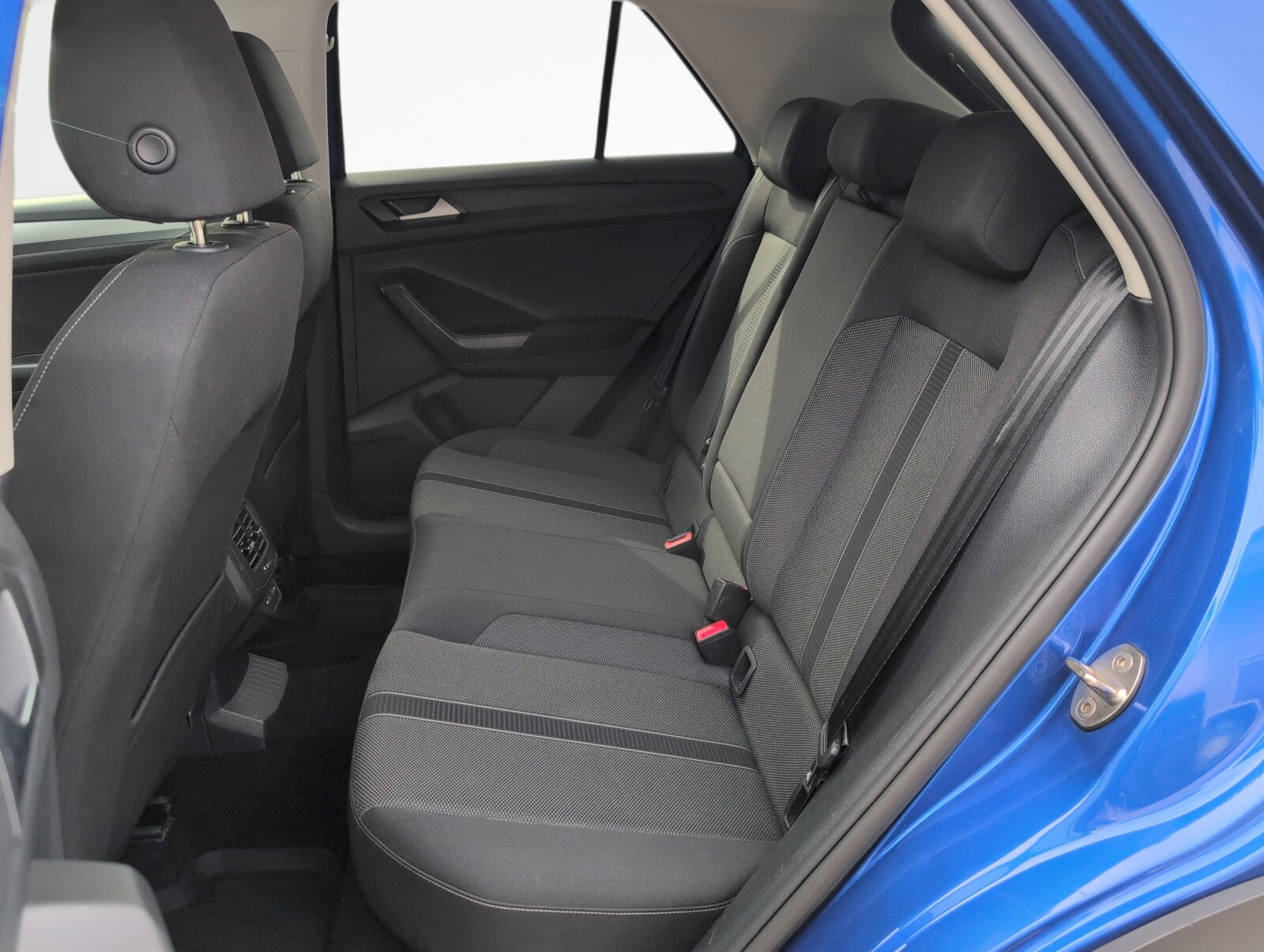 Volkswagen T-Roc - zdjęcie 10