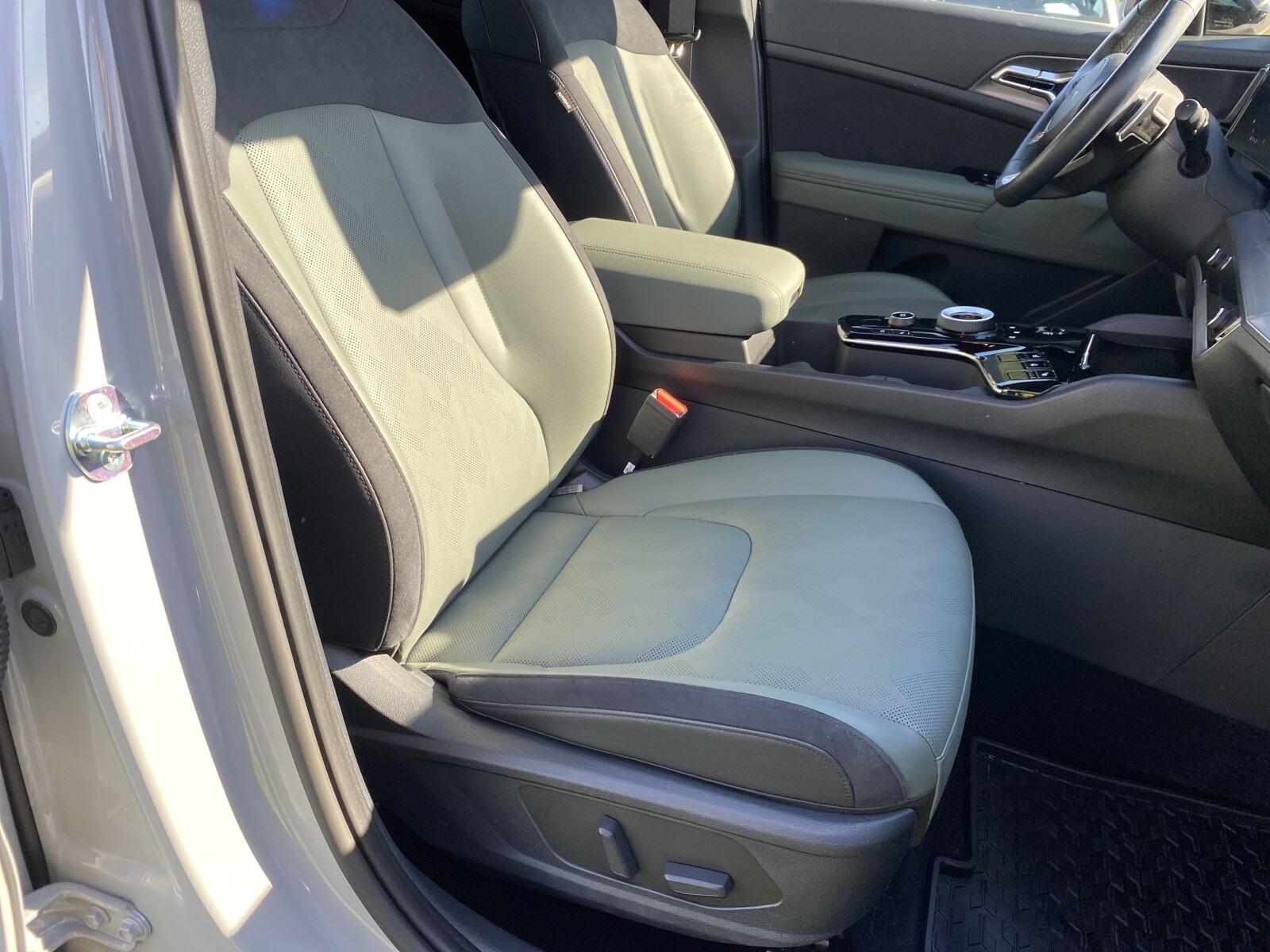 Kia Sportage - zdjęcie 16