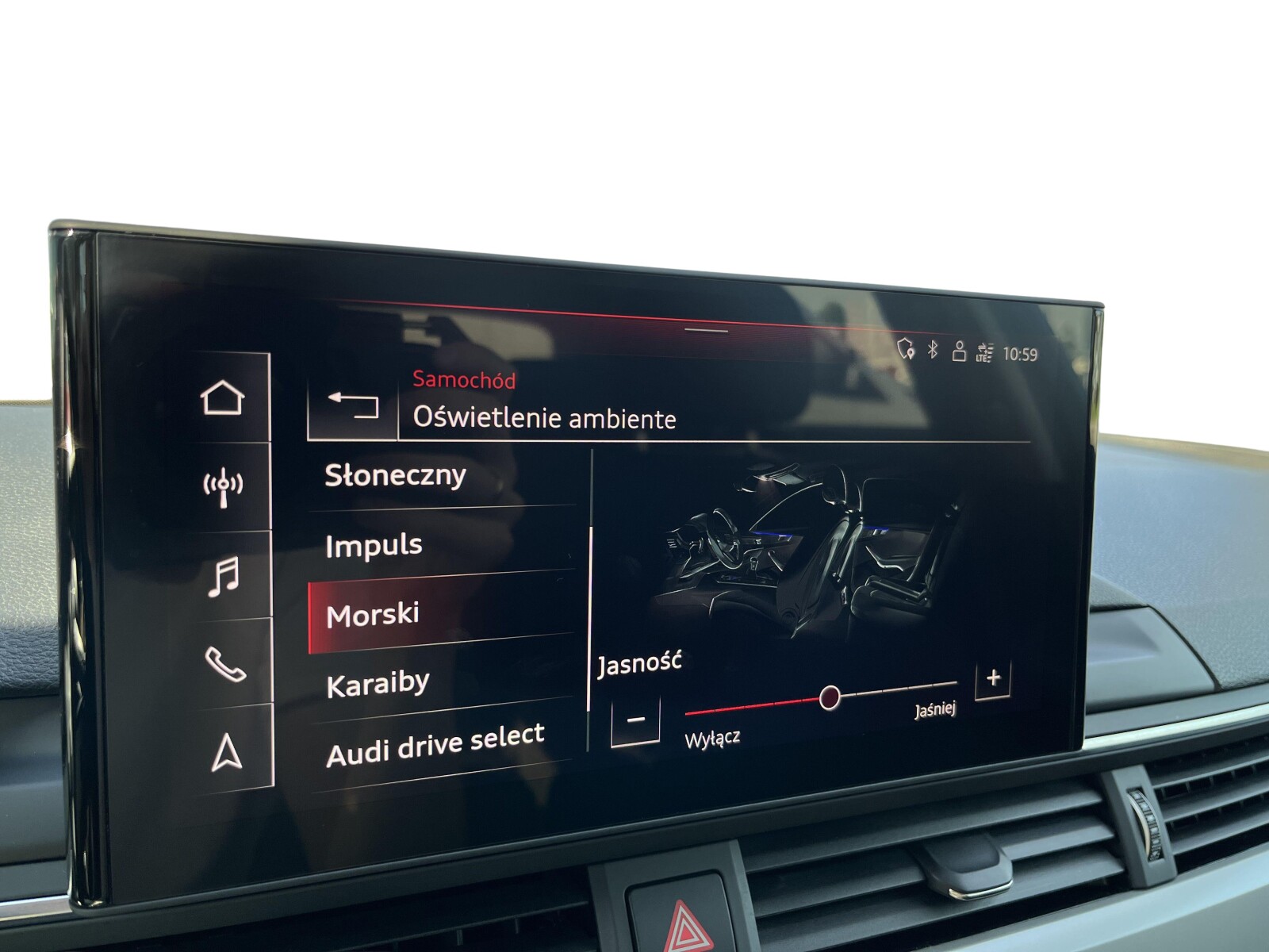 Audi A4 Avant - zdjęcie 34