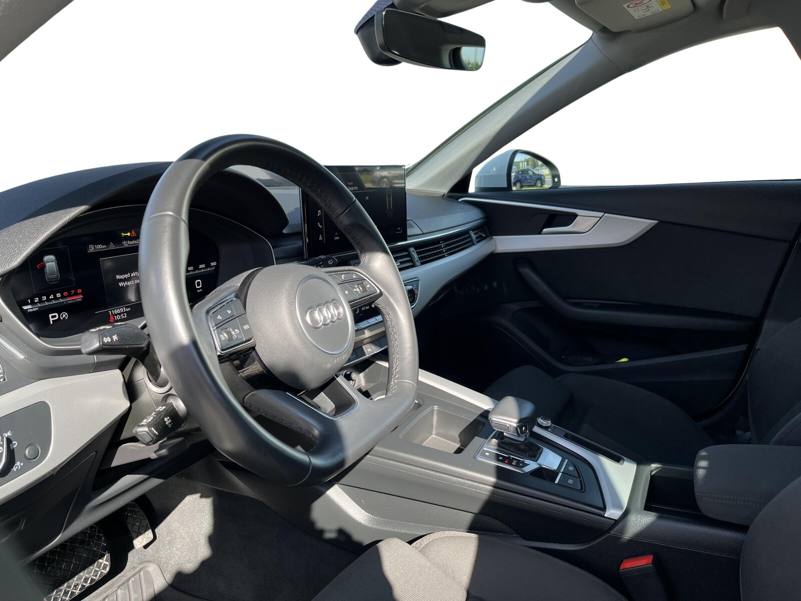Audi A4 Avant - zdjęcie 9