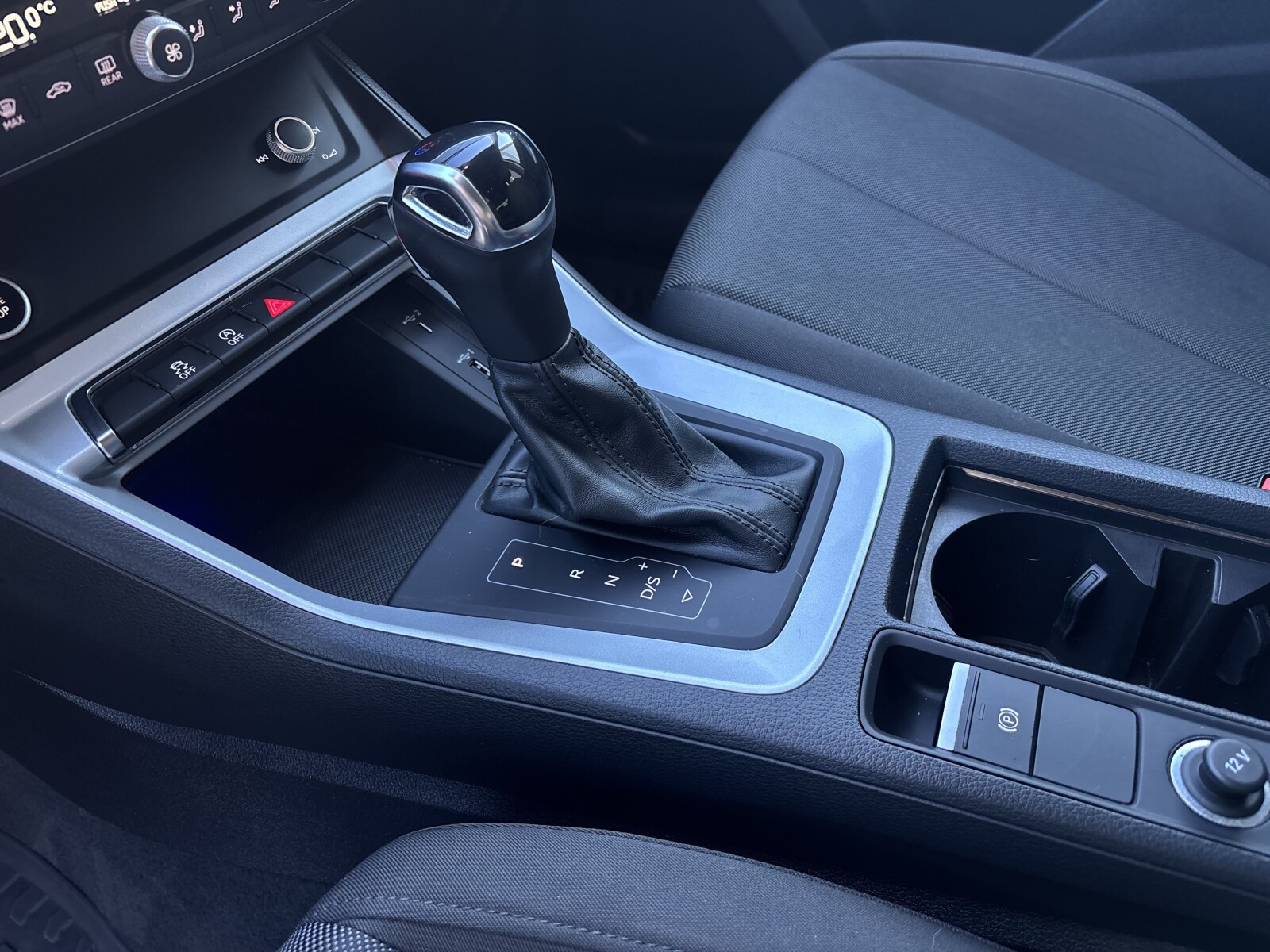 Audi Q3 - zdjęcie 17