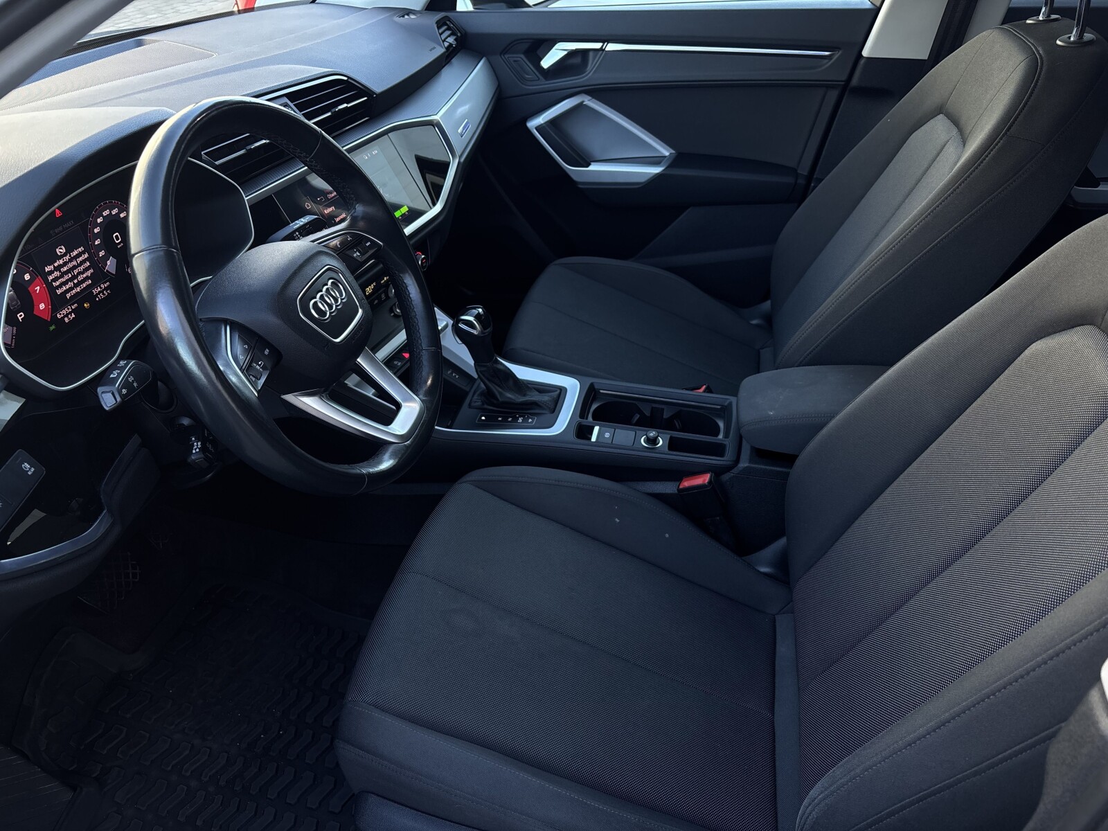 Audi Q3 - zdjęcie 16