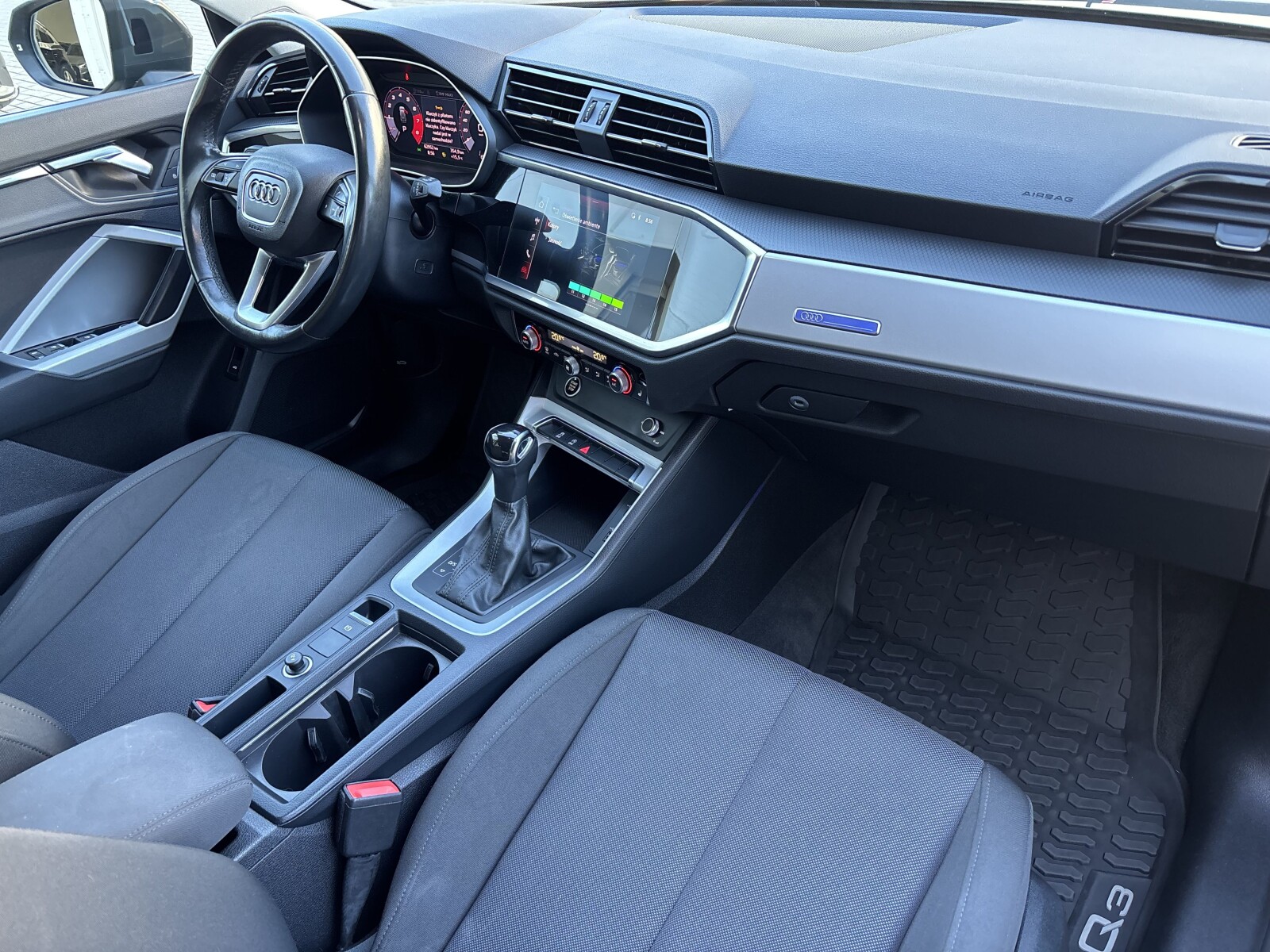 Audi Q3 - zdjęcie 32
