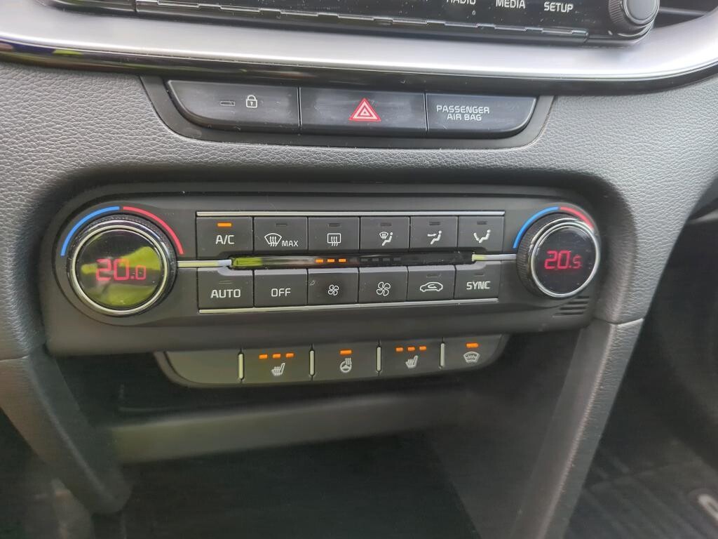 Kia Ceed - zdjęcie 5