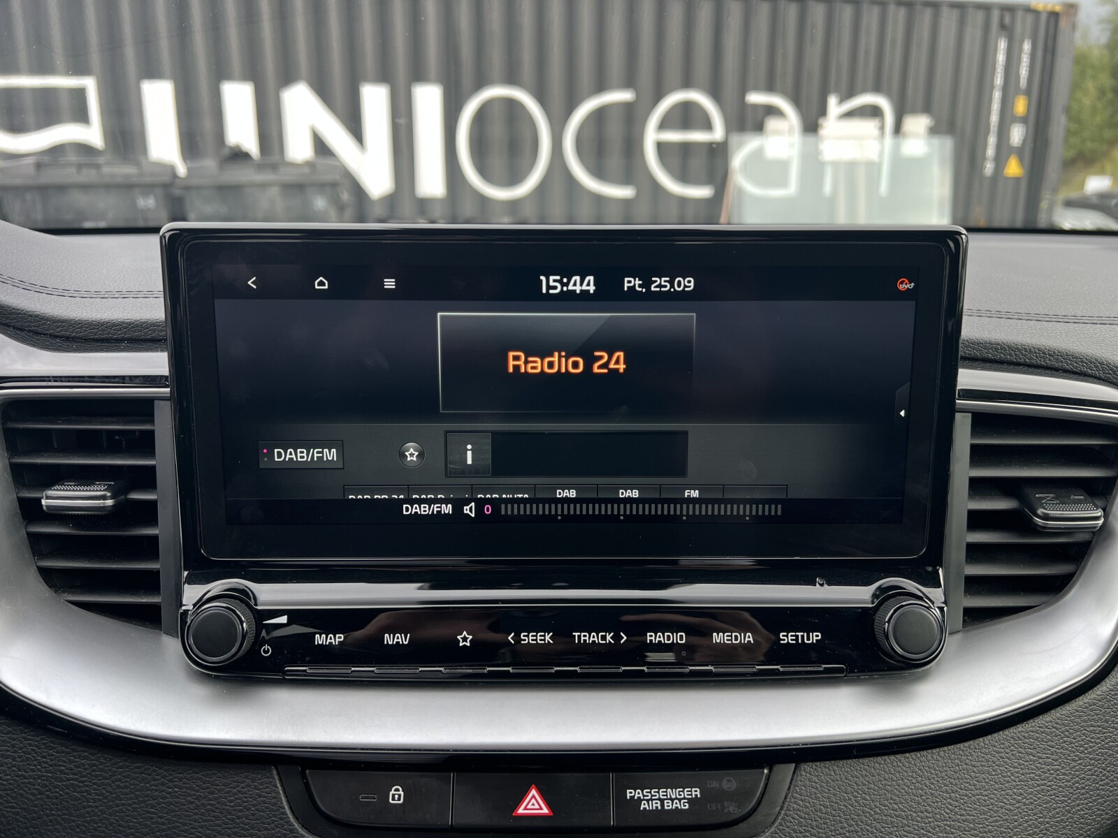 Kia Ceed - zdjęcie 18