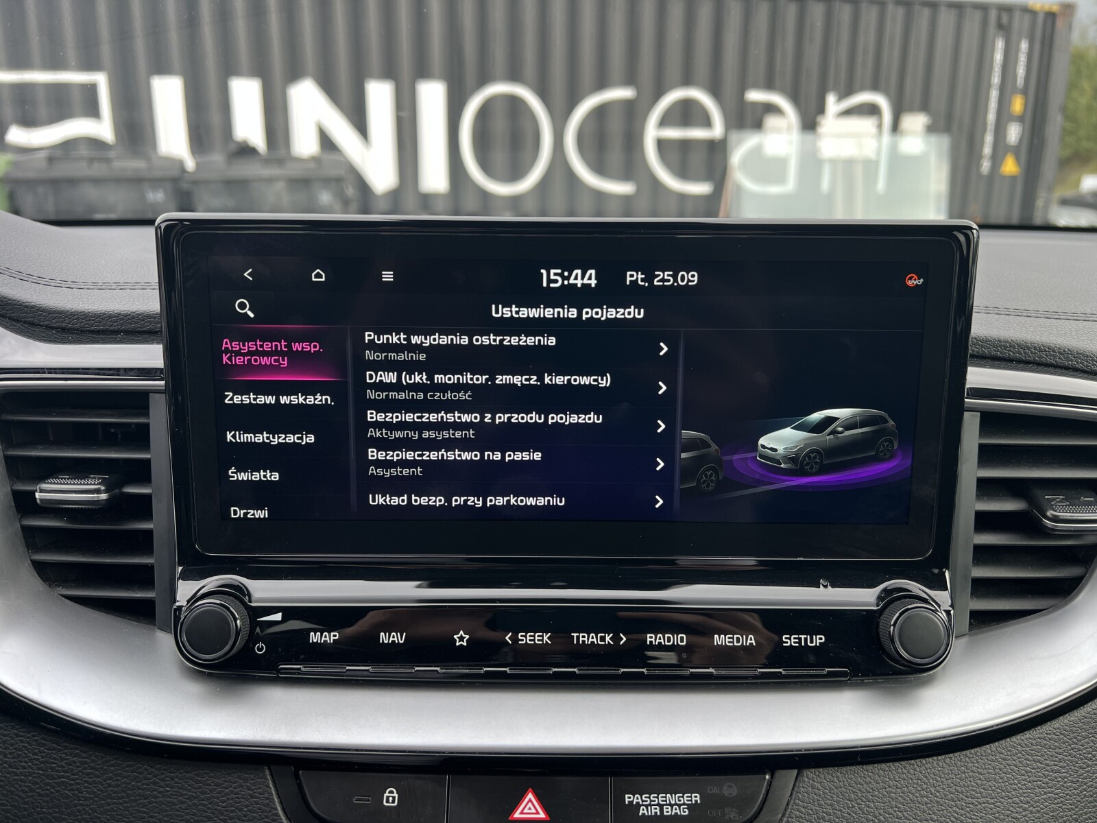 Kia Ceed - zdjęcie 19