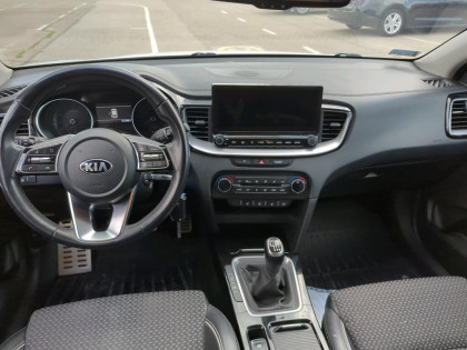 1.5 T-Gdi 160KM Business Line Salon Polska