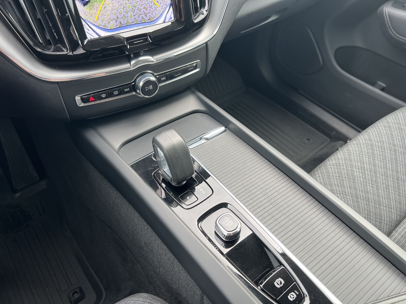 Volvo XC 60 - zdjęcie 21