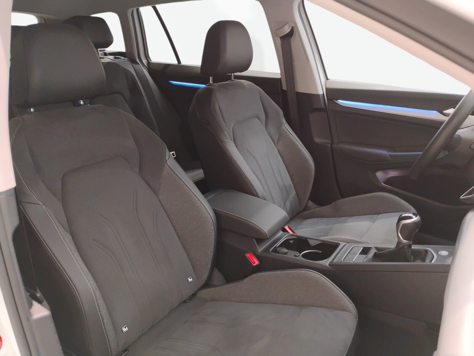 Volkswagen Golf Variant - zdjęcie 15