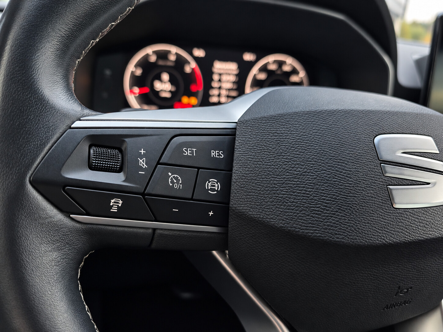 Seat Leon - zdjęcie 12