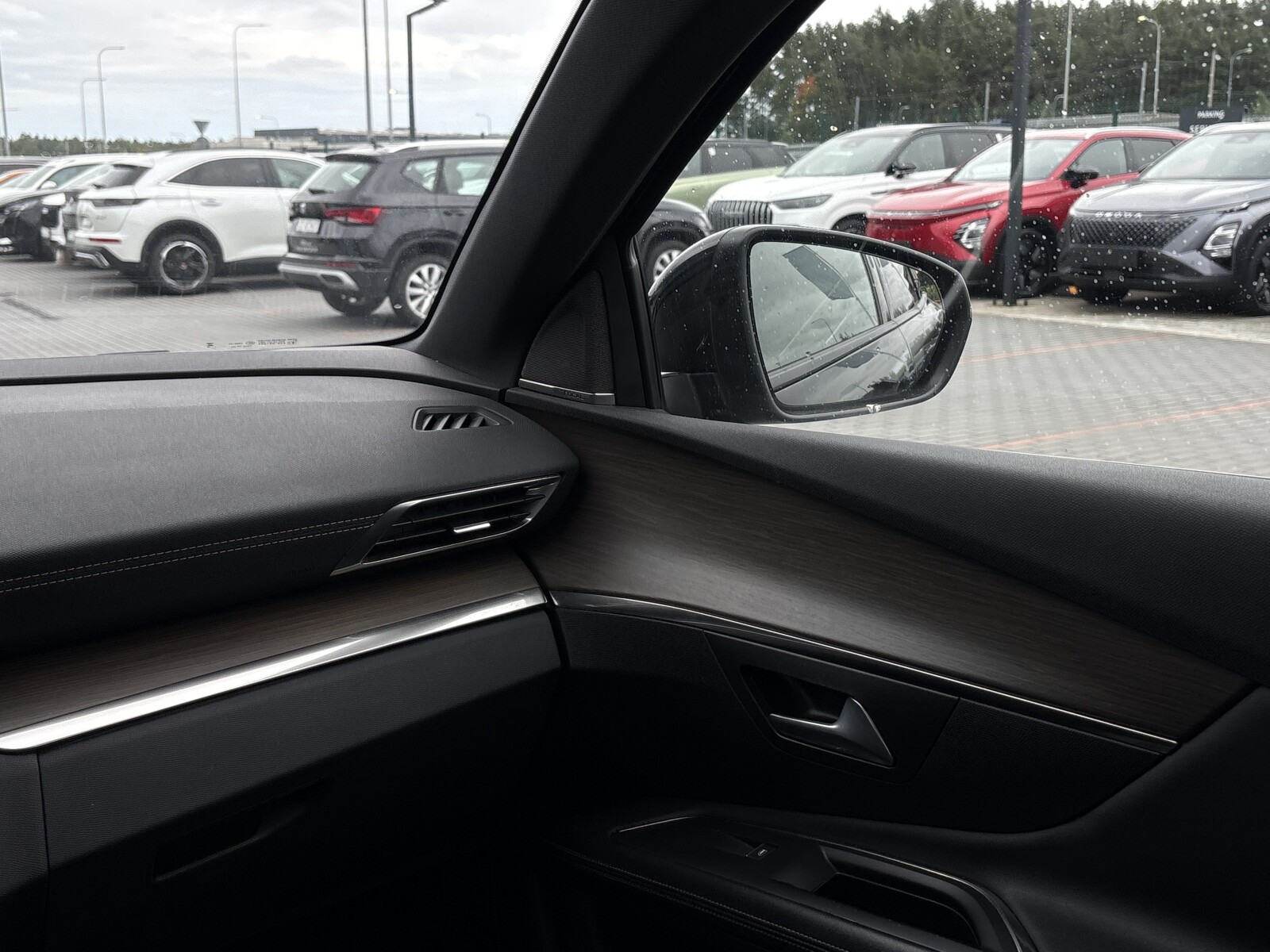 Peugeot 3008 - zdjęcie 12