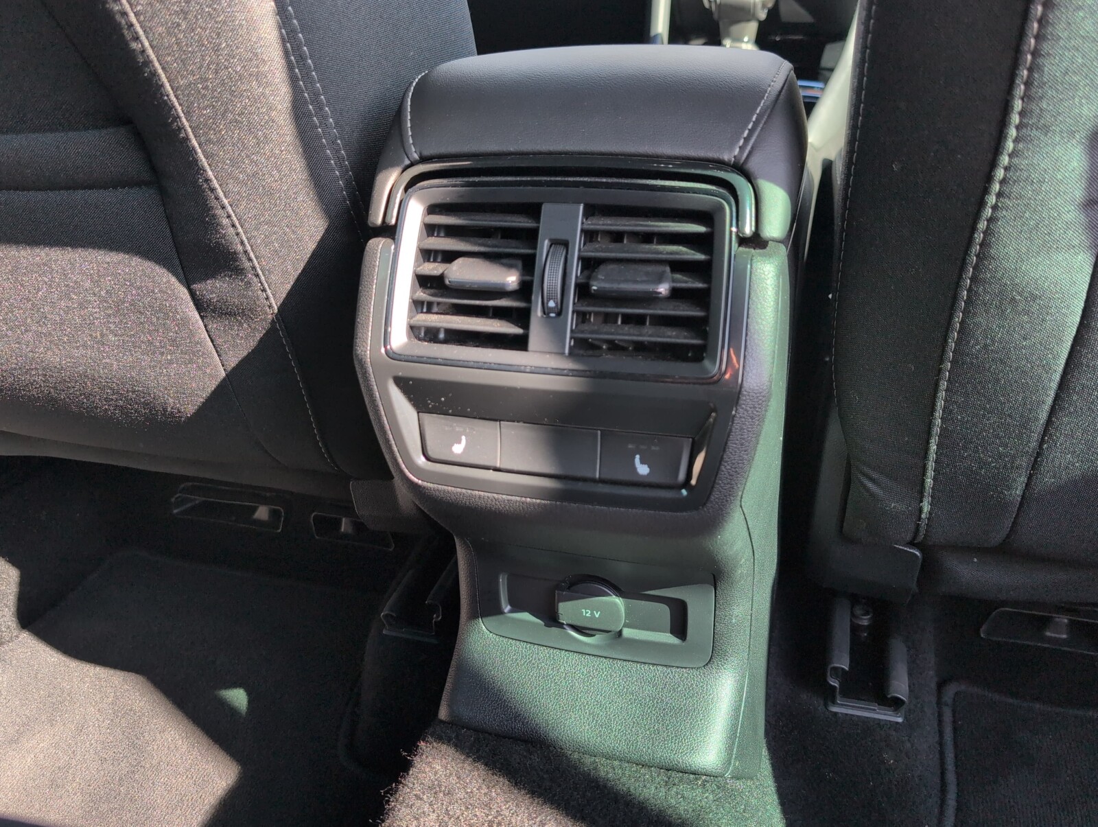 Škoda Karoq - zdjęcie 12