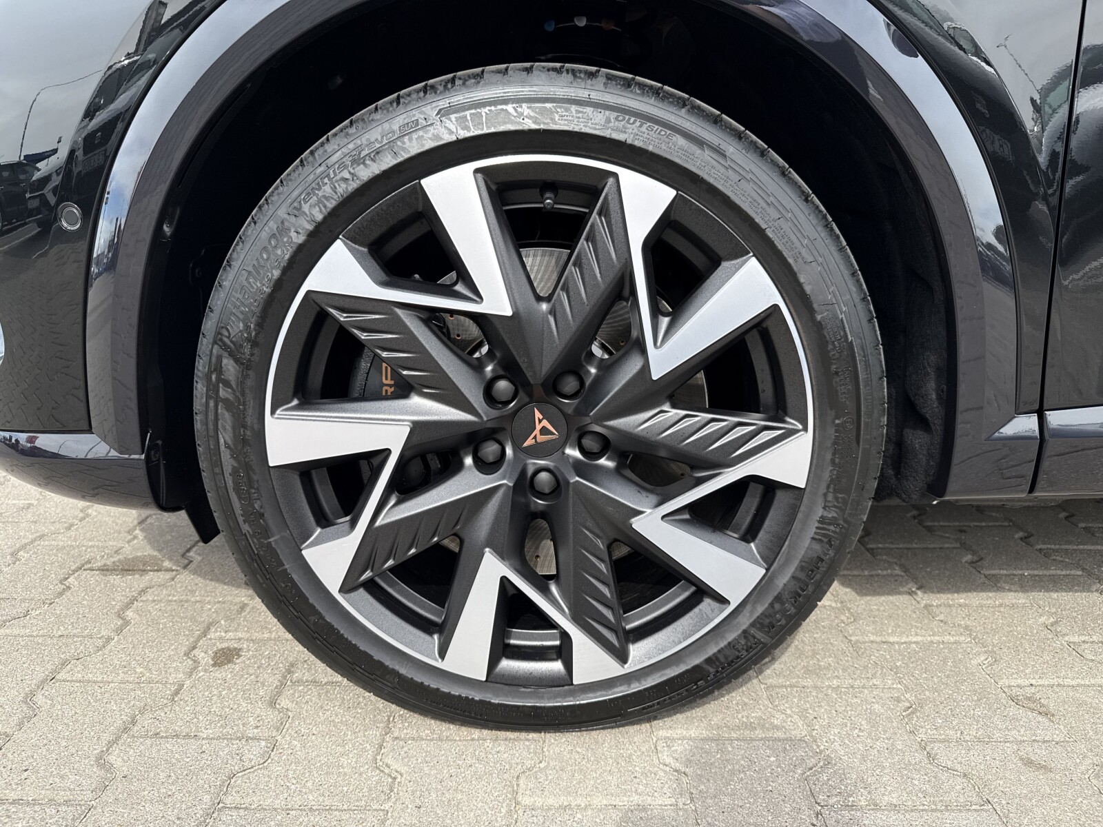 Cupra Formentor - zdjęcie 19