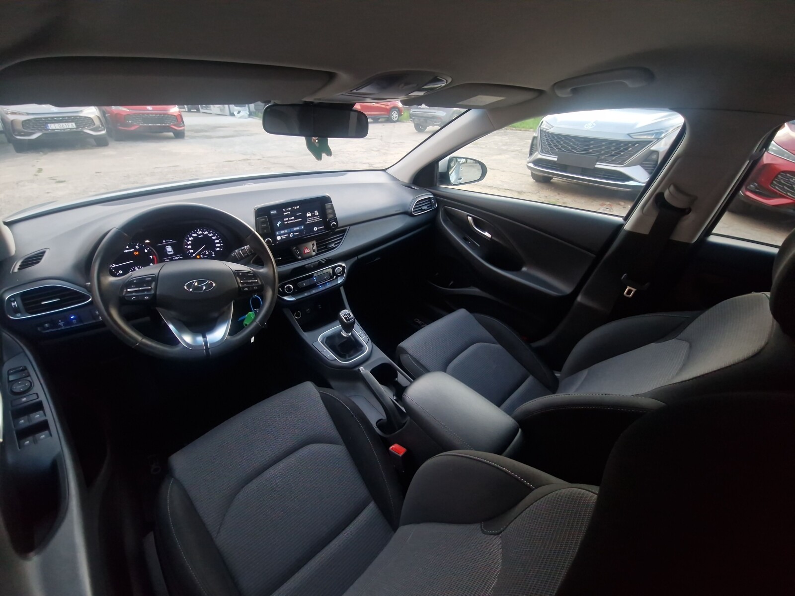 Hyundai i30 - zdjęcie 13