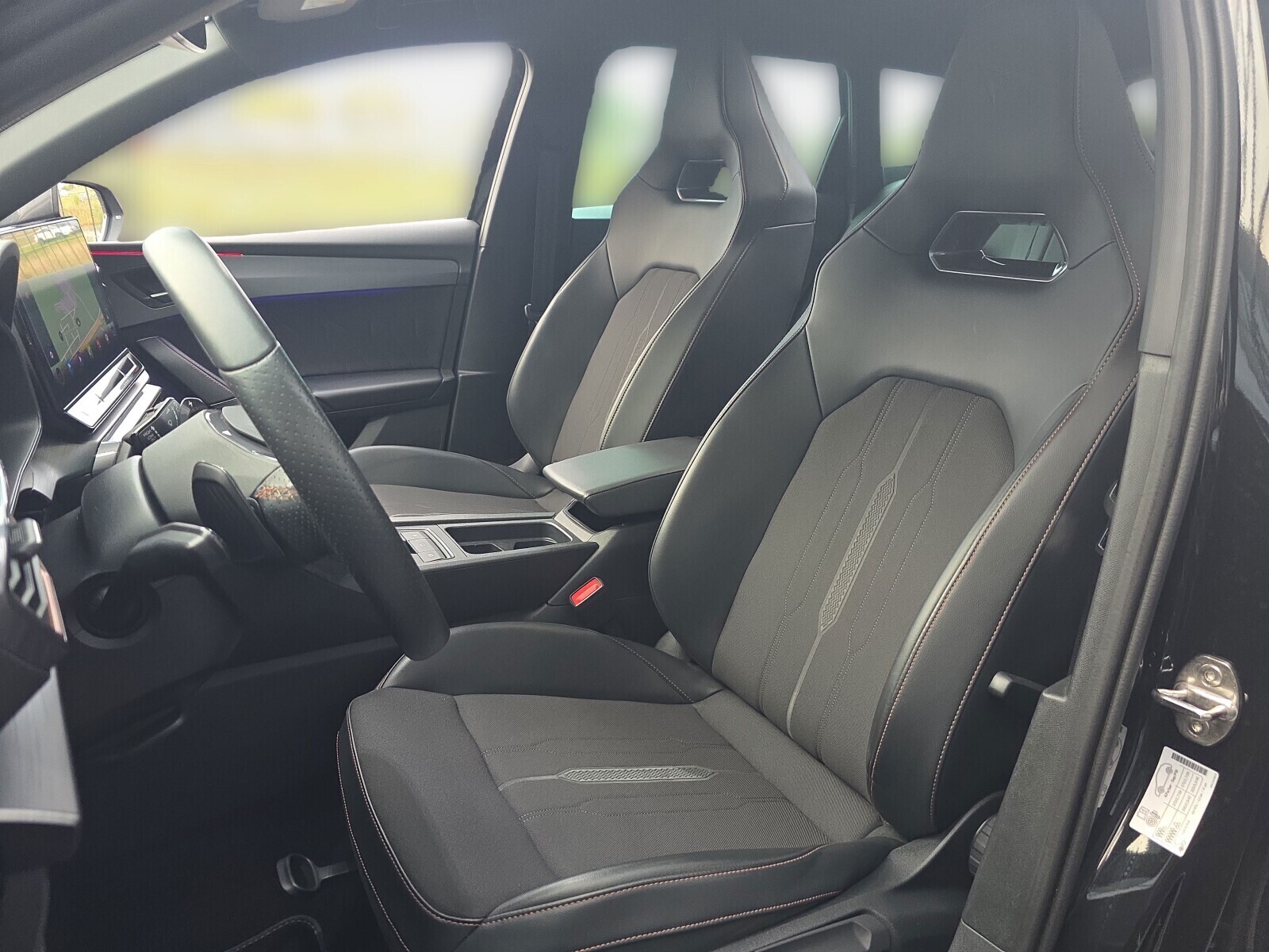 Cupra Leon Sportstourer - zdjęcie 9