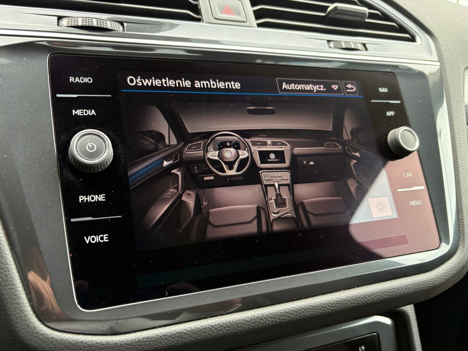 Volkswagen Tiguan Allspace - zdjęcie 29