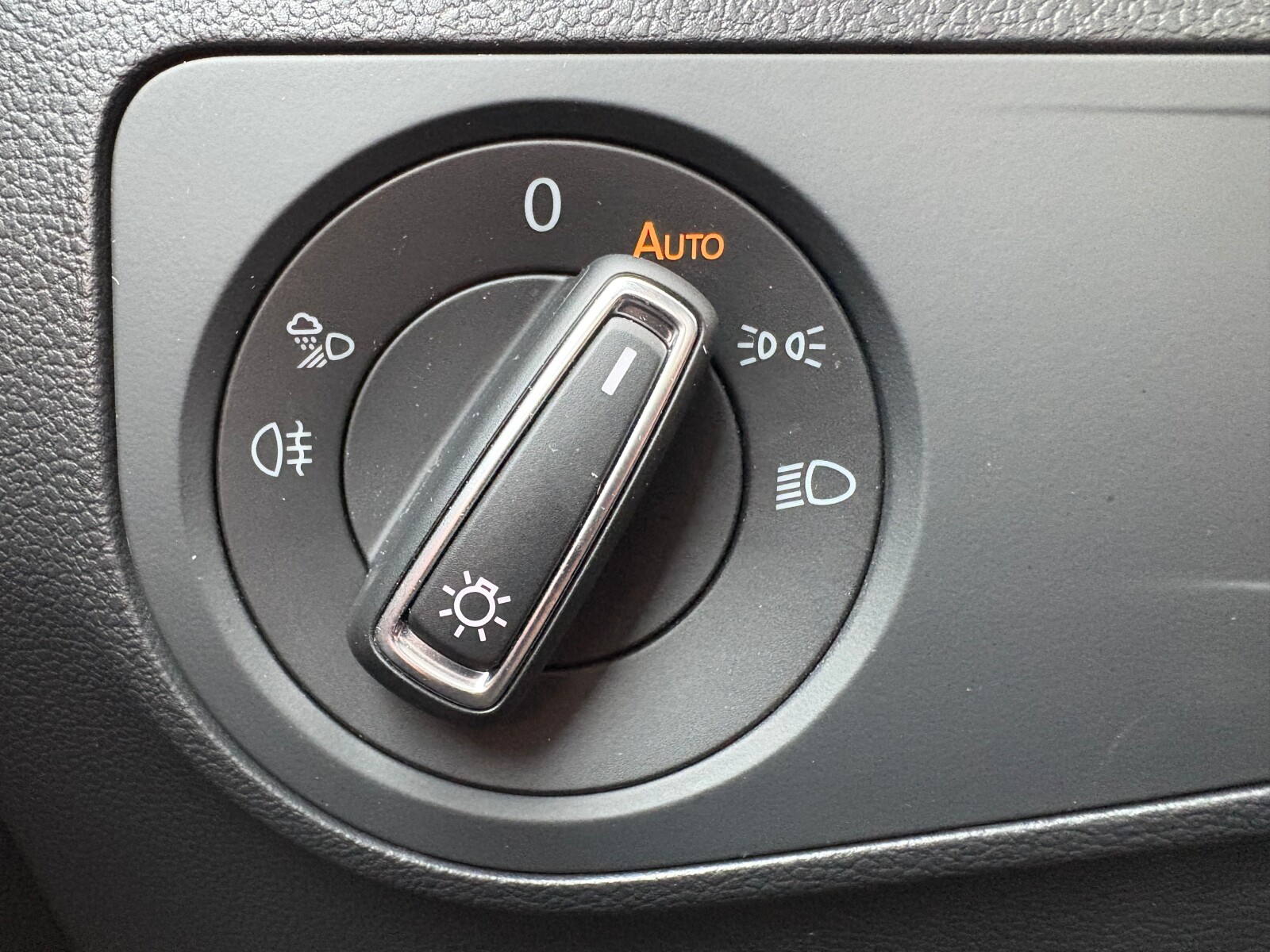 Volkswagen Tiguan Allspace - zdjęcie 26