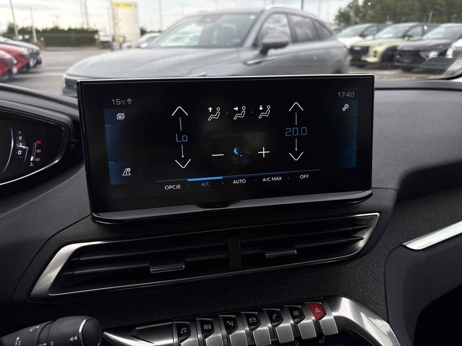 Peugeot 3008 - zdjęcie 17