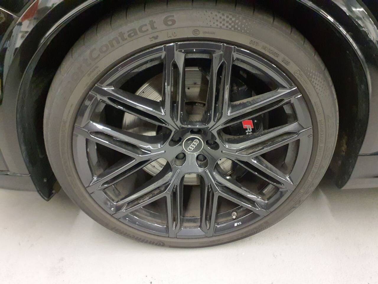 Audi RS Q8 - zdjęcie 14