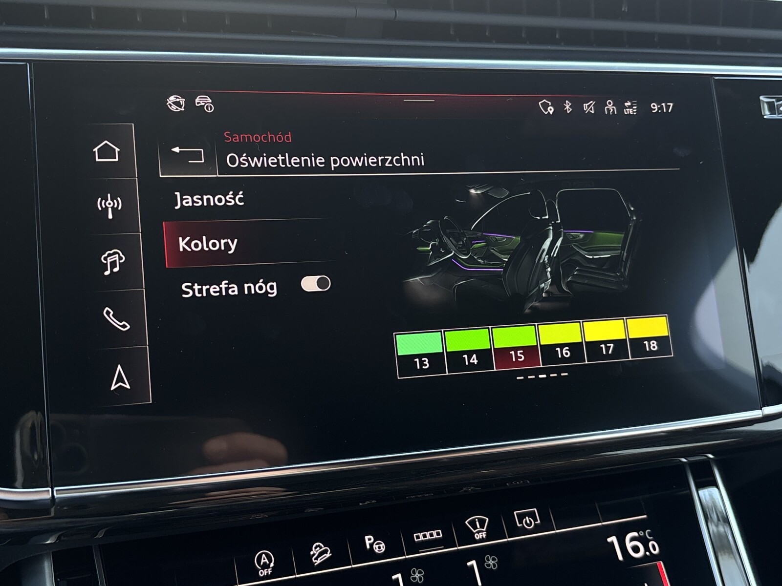 Audi Q7 - zdjęcie 25