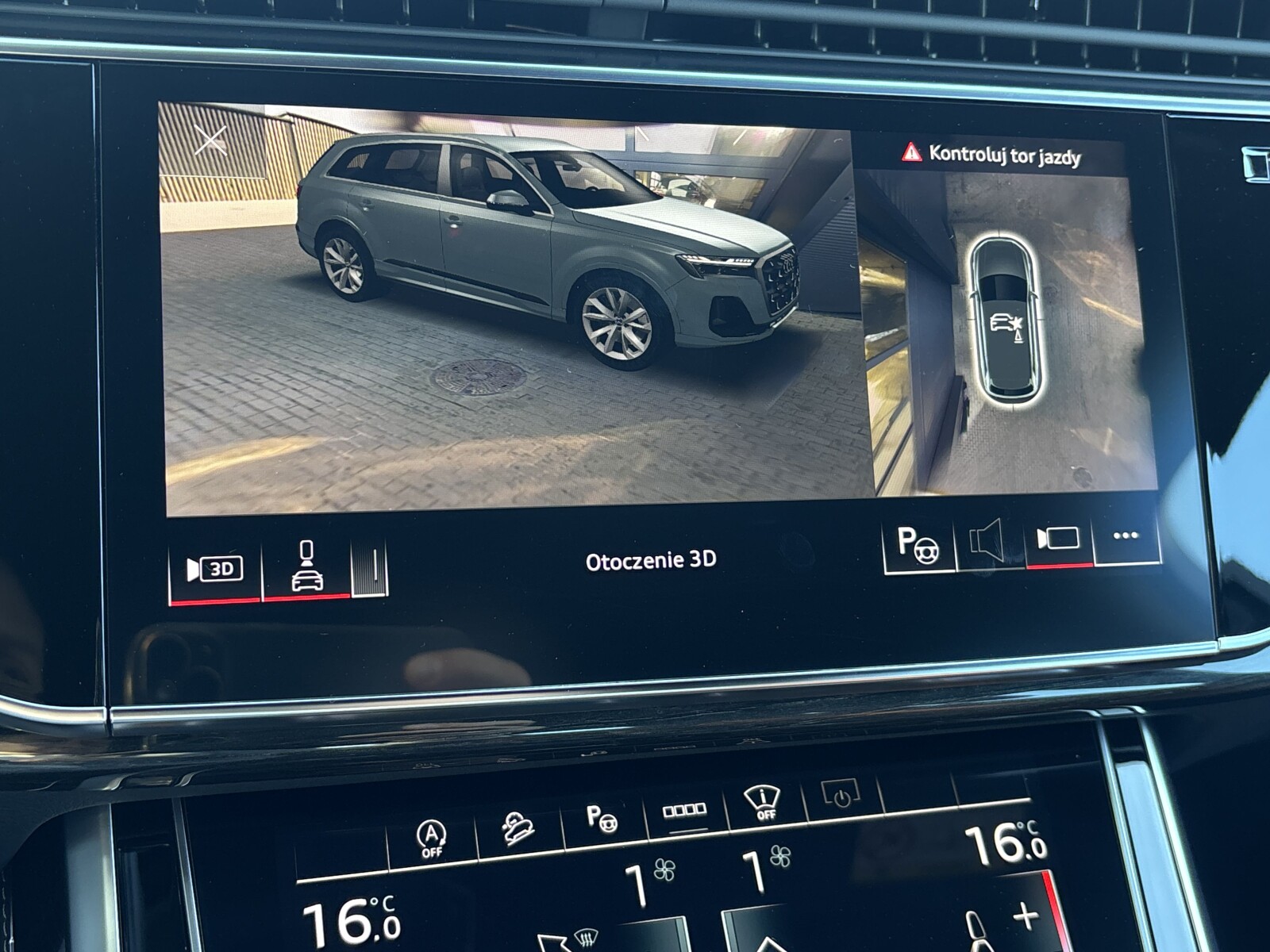 Audi Q7 - zdjęcie 19