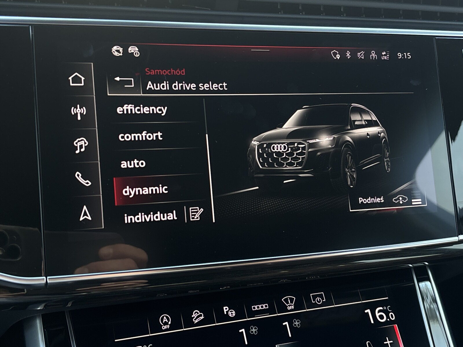 Audi Q7 - zdjęcie 23