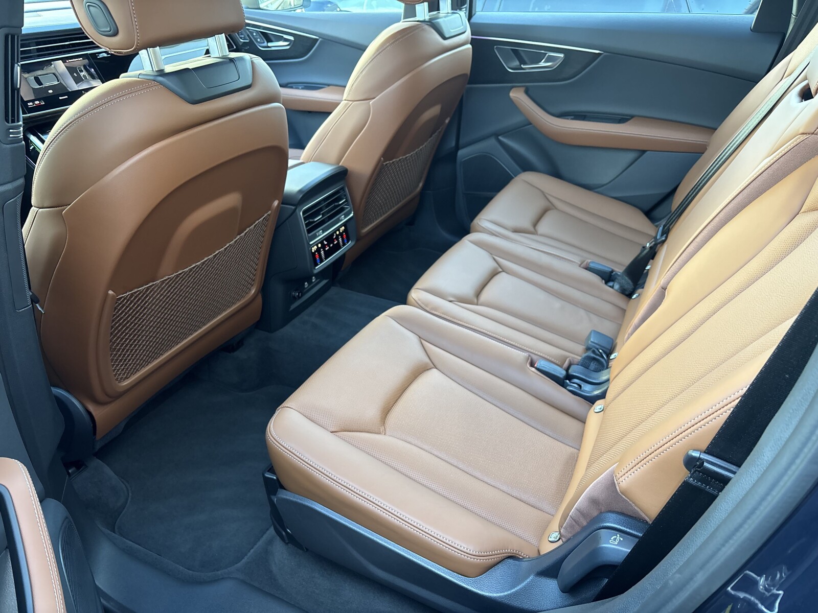 Audi Q7 - zdjęcie 32