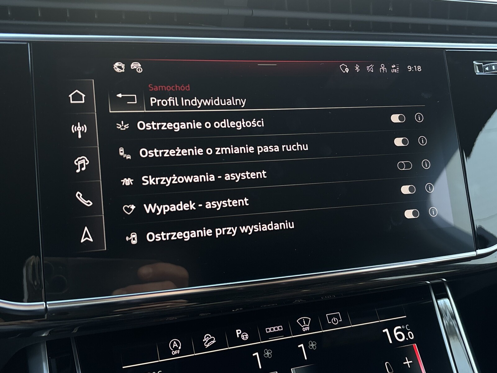 Audi Q7 - zdjęcie 30