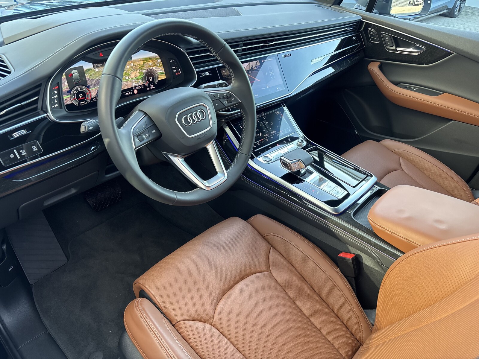 Audi Q7 - zdjęcie 16