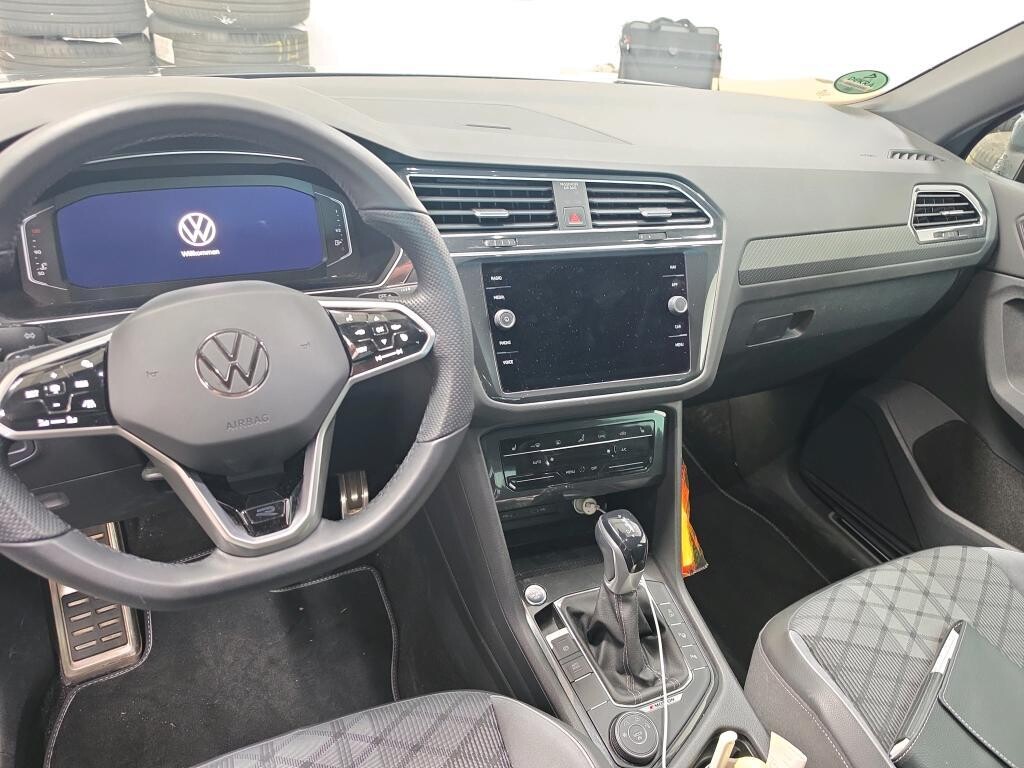 Volkswagen Tiguan - zdjęcie 3