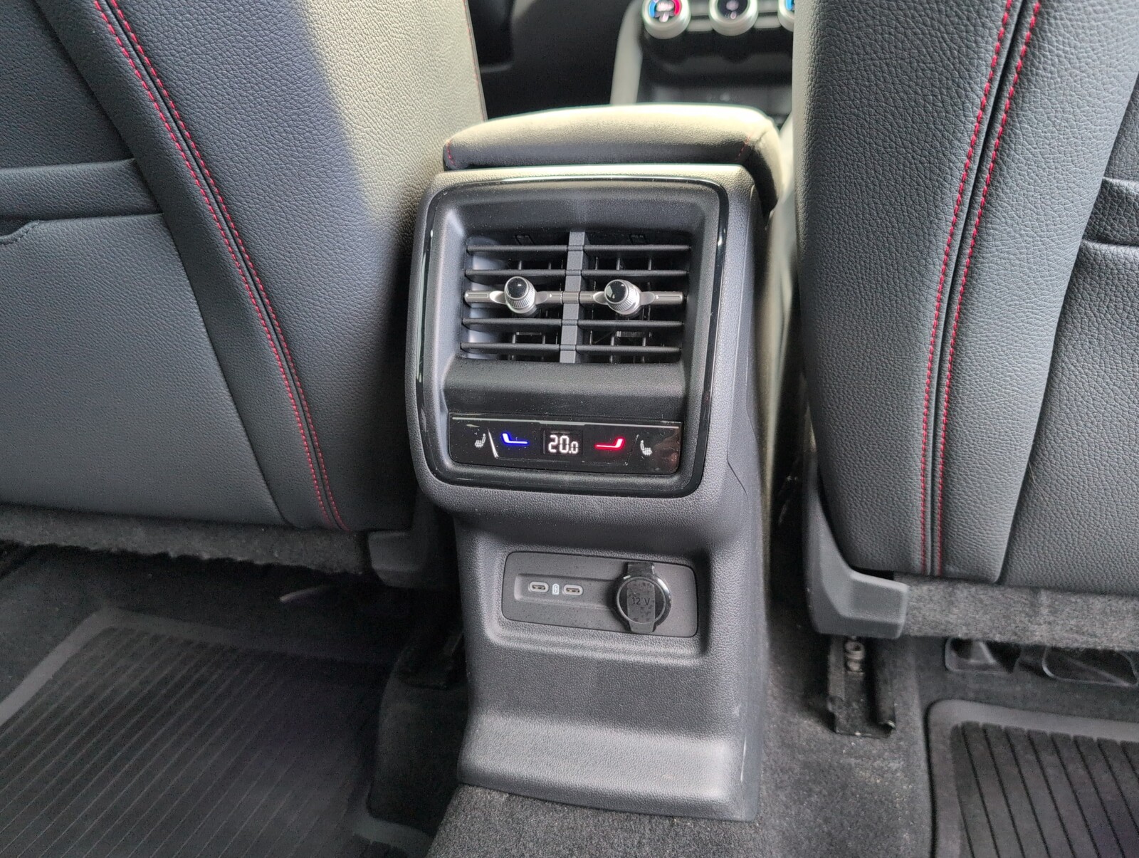 Škoda Kodiaq - zdjęcie 13