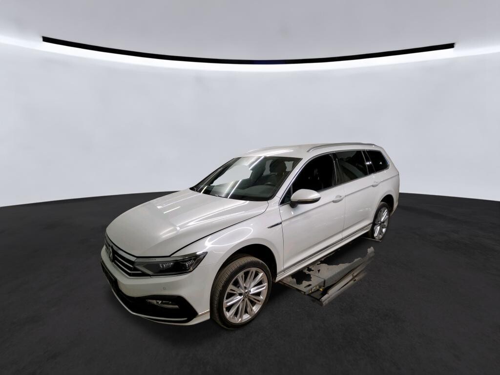 Volkswagen Passat Variant - zdjęcie 1