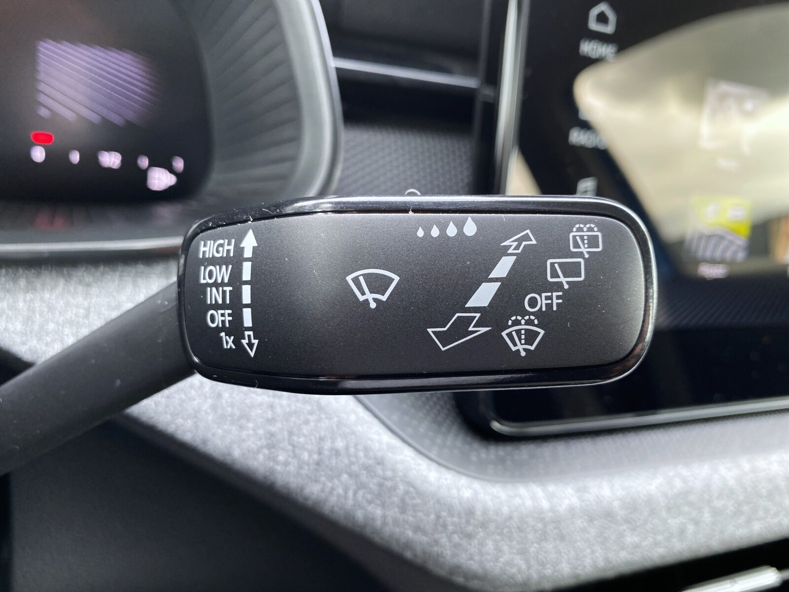 Škoda Kamiq - zdjęcie 28