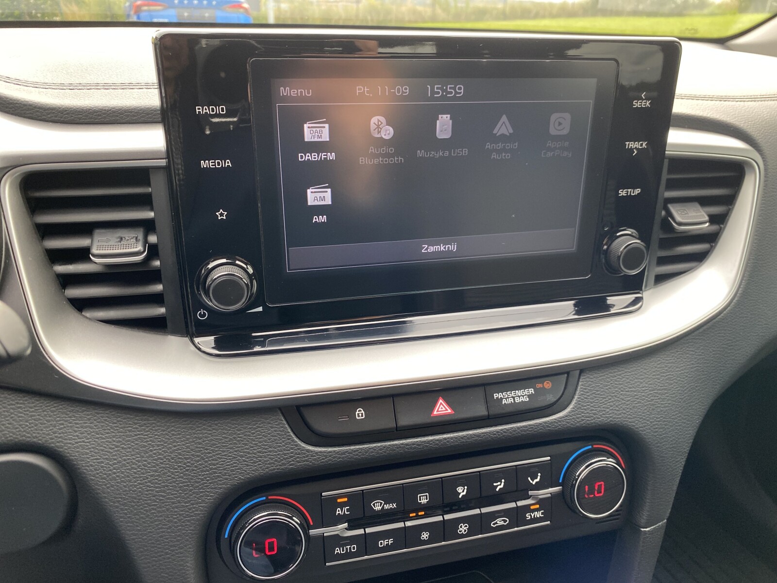 Kia Ceed - zdjęcie 21