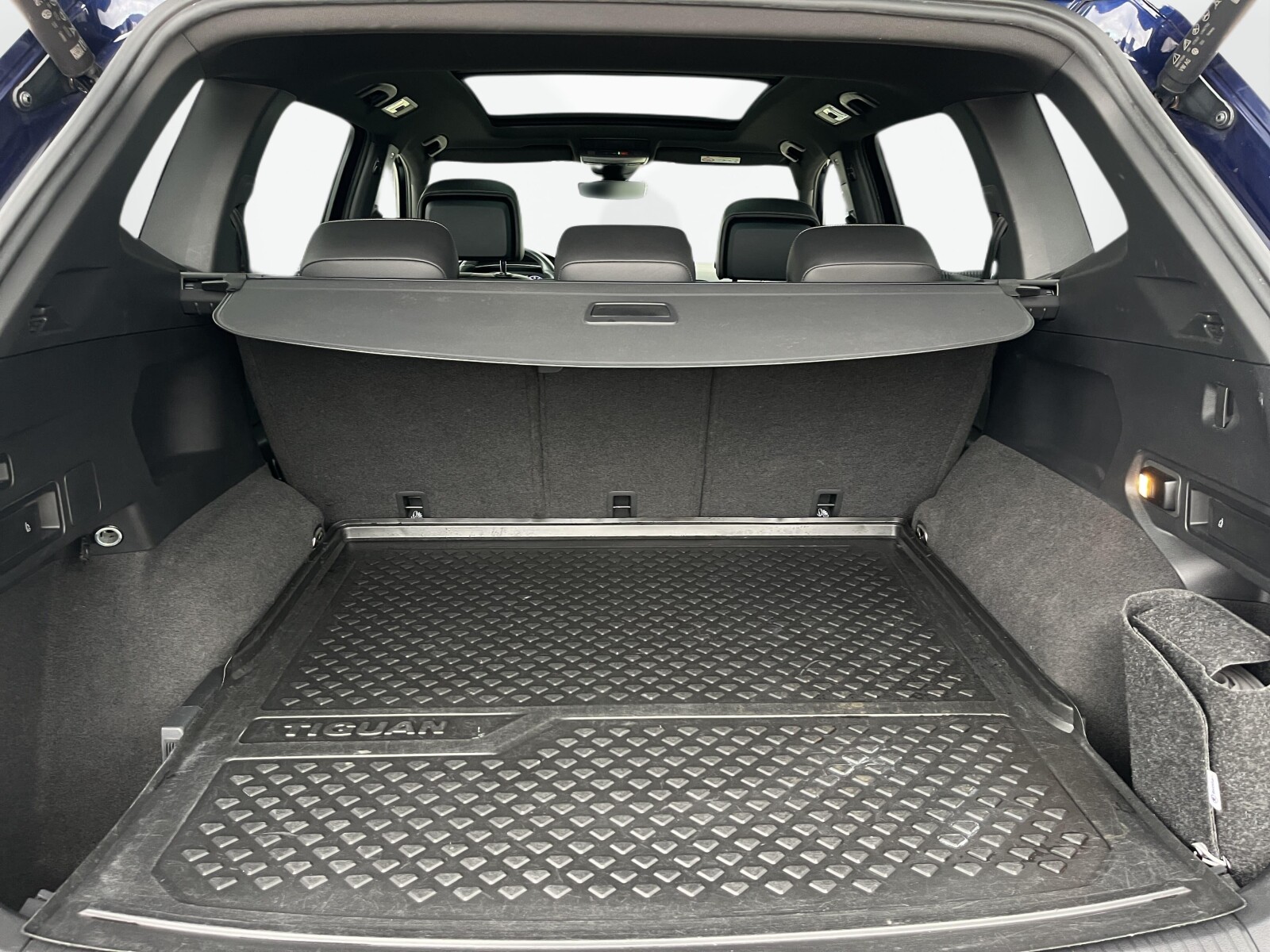 Volkswagen Tiguan Allspace - zdjęcie 14