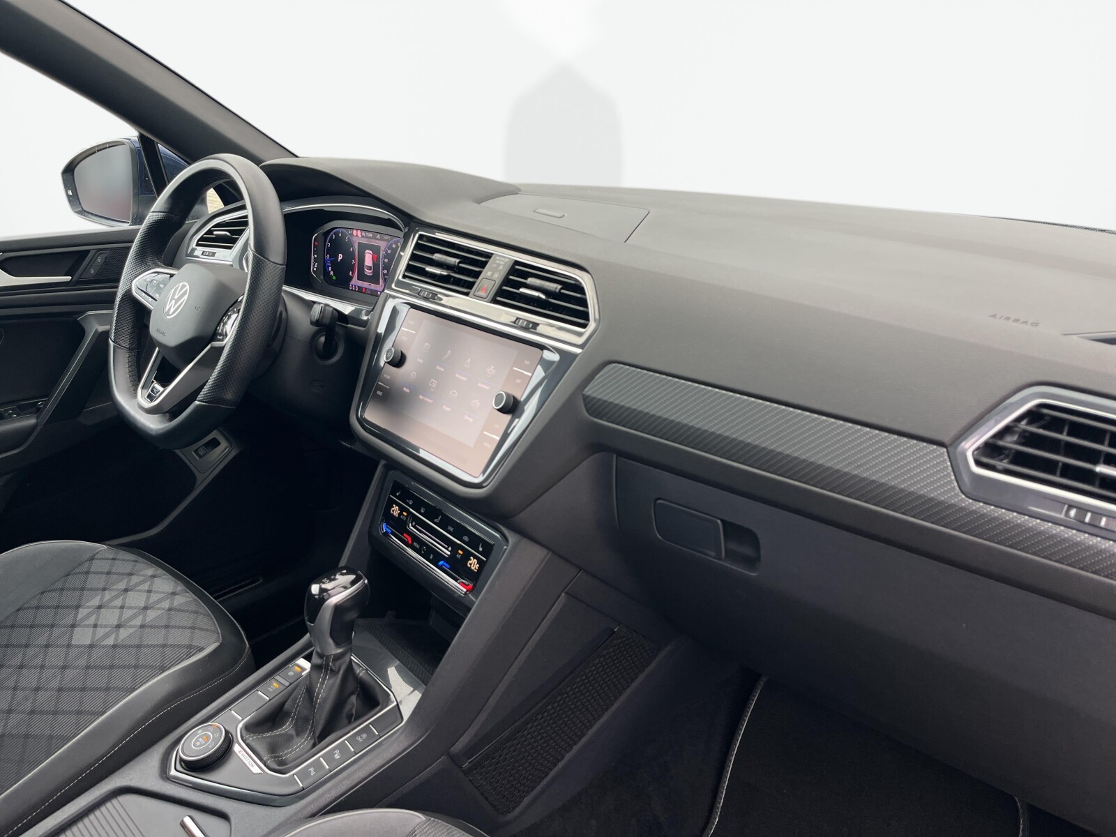 Volkswagen Tiguan Allspace - zdjęcie 11