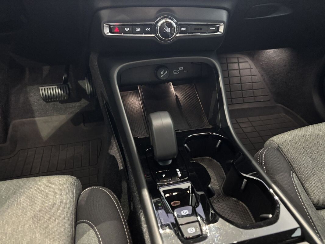 Volvo XC 40 - zdjęcie 5