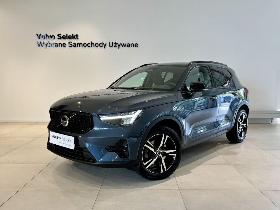 Volvo XC 40 - zdjęcie 1