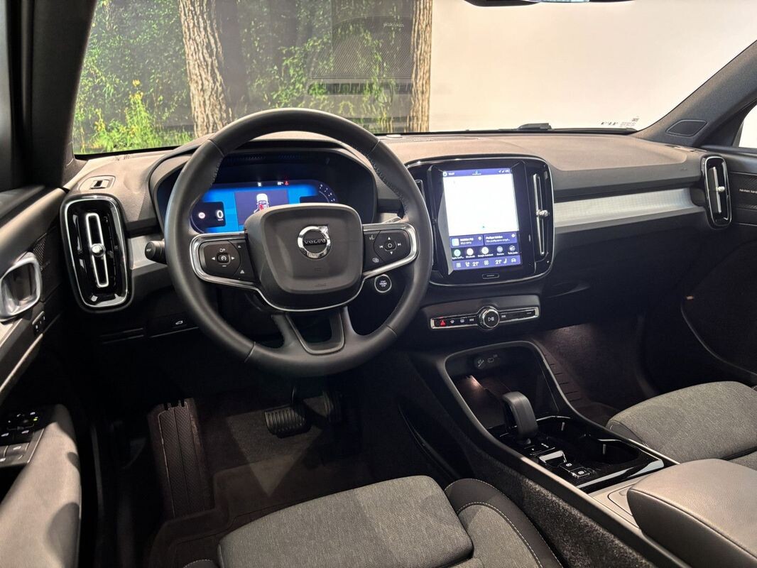 Volvo XC 40 - zdjęcie 4