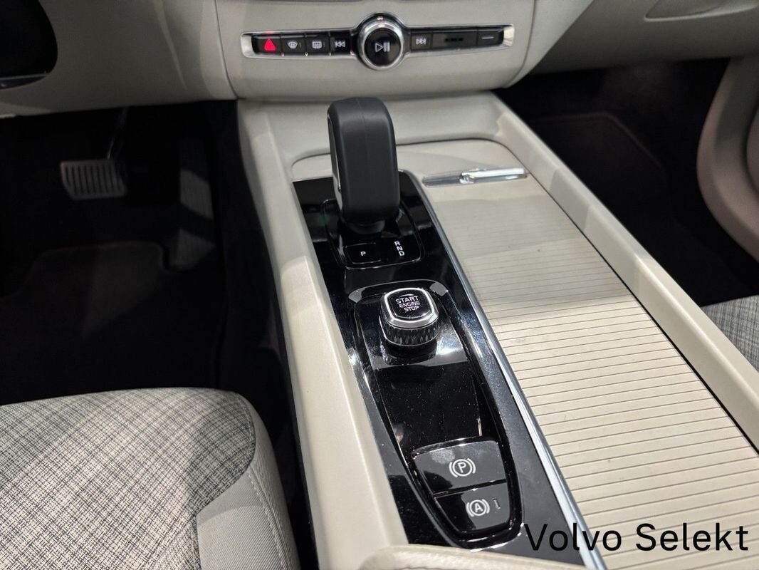 Volvo XC 60 - zdjęcie 8