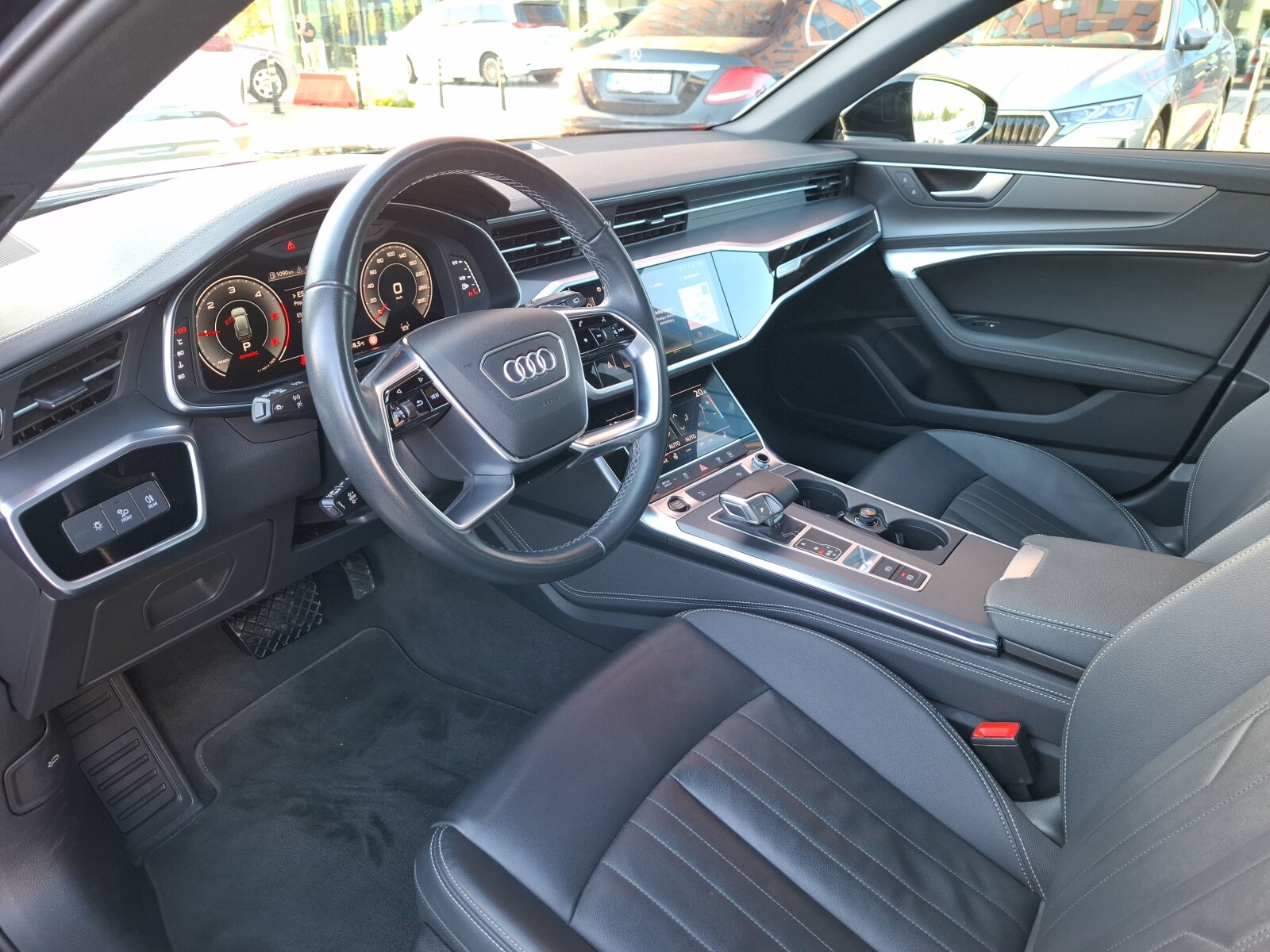 Audi A6 Avant - zdjęcie 25