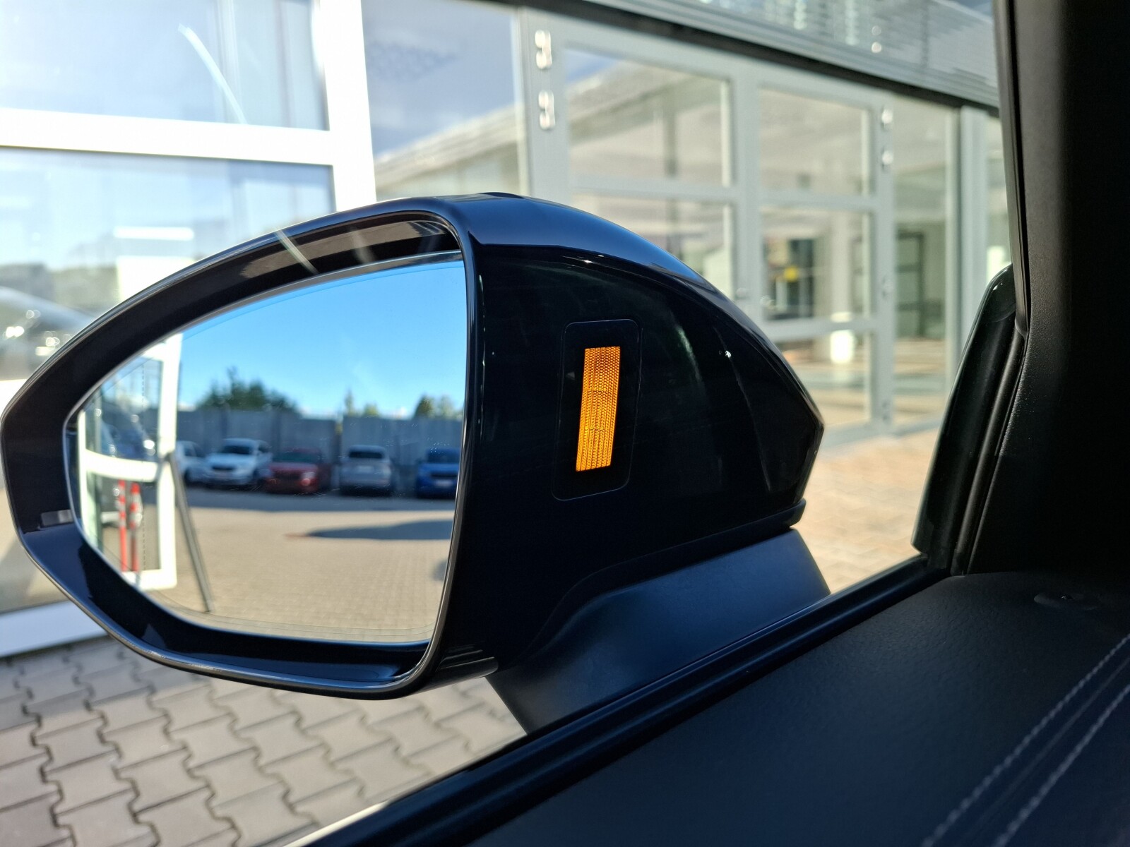 Audi A6 Avant - zdjęcie 35
