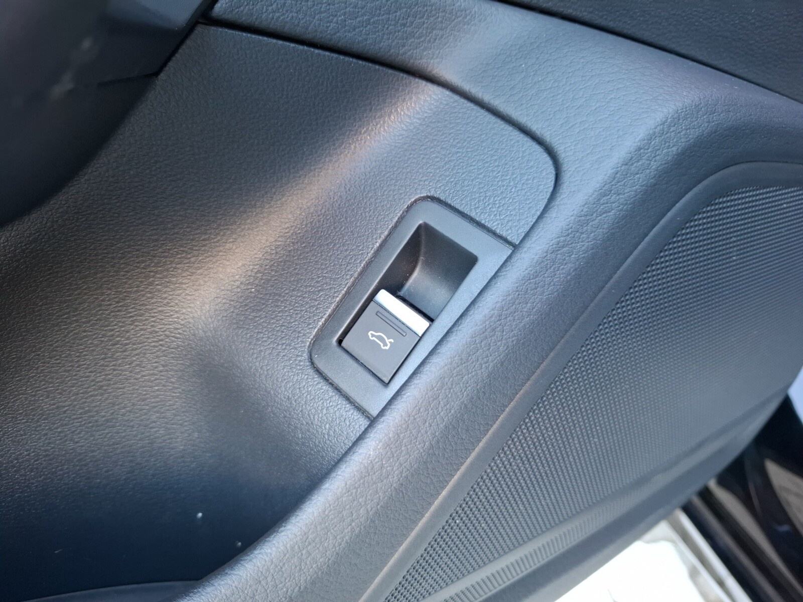 Audi A6 Avant - zdjęcie 24
